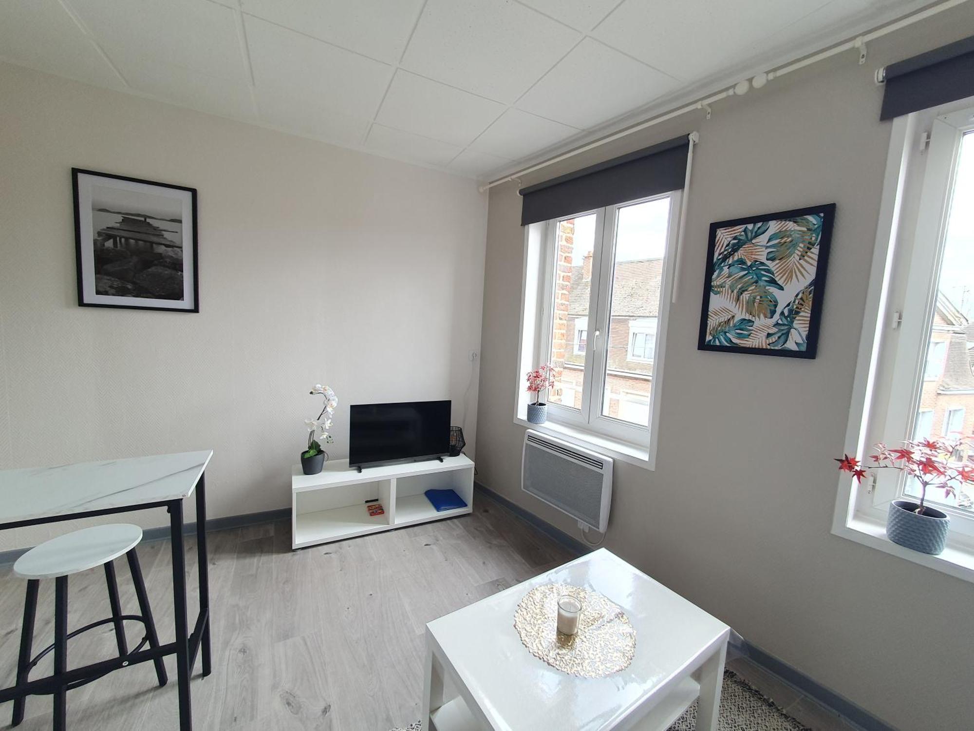 C5 Charmant Petit Deux Pieces Centre Ville Cambrai Exterior photo